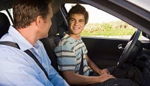 Teaching Young Drivers in Edmonton from Professional Driving Schools
